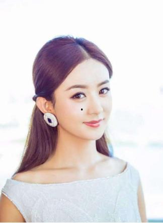 明星网红回老家视频,揭秘明星网红的家乡风情与成长故事