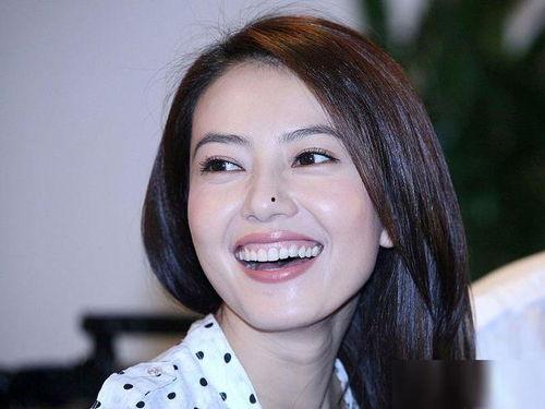 大鼻翼的明星网红,揭秘网红明星的独特风采