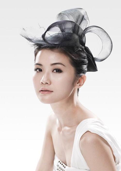 高端明星网红摄影作品,揭秘高端明星网红摄影背后的艺术魅力