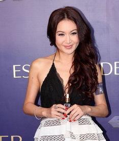 有点黑的明星网红,揭秘那些有点黑的明星网红魅力之谜”