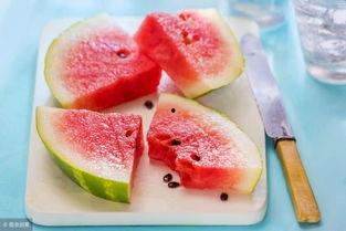 吃黑瓜好不好,揭秘黑瓜的营养价值与食用益处