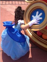 明星网红来迪士尼了吗,梦幻乐园再现璀璨星光