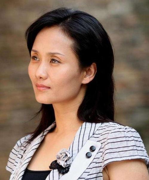 东北50多岁明星网红,岁月沉淀下的魅力传奇