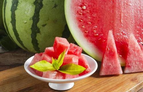 黑瓜吃料网入口最新,揭秘最新入口，畅享海量美食资讯！