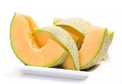 黑蜜瓜怎么切方便吃视频,轻松享用的美味秘诀