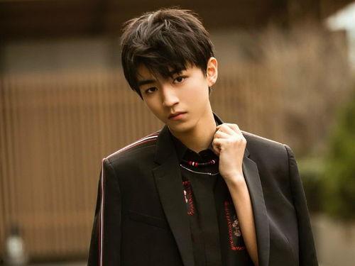 吃瓜博主爆料王俊凯是真的吗,王俊凯真实情况揭秘