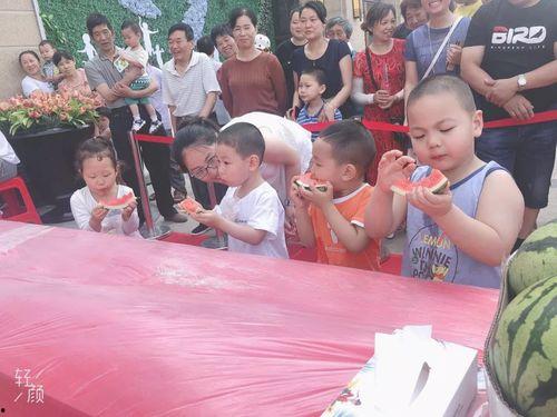 全家带凳子吃瓜真千金爆料完整版,完整版爆料曝光