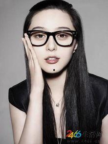 戴眼镜的明星网红,揭秘戴眼镜的明星网红风采