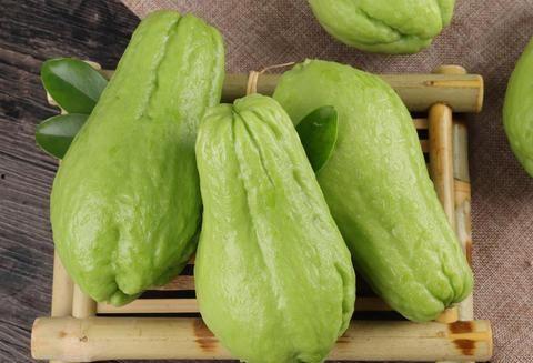 潮州黑佛手瓜怎么吃,独特风味的多样化食用指南