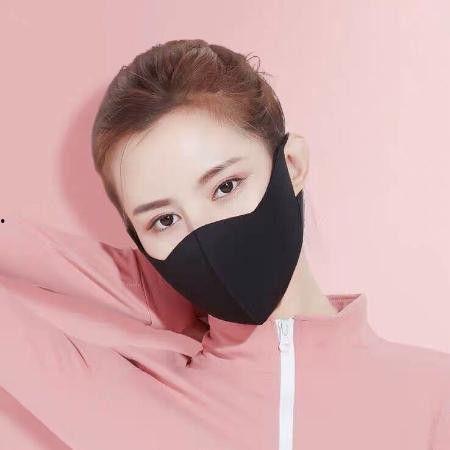 明星网红黑色口罩图片,探寻时尚与健康的完美融合