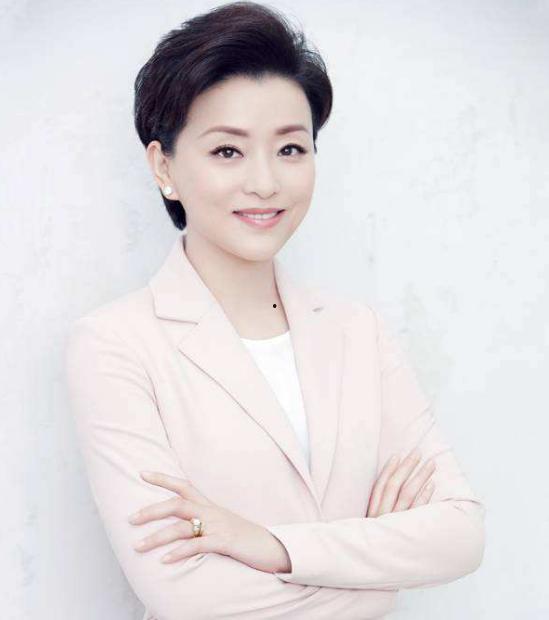 老美女演成明星网红