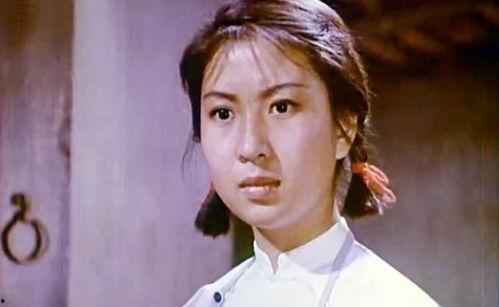 老美女演成明星网红